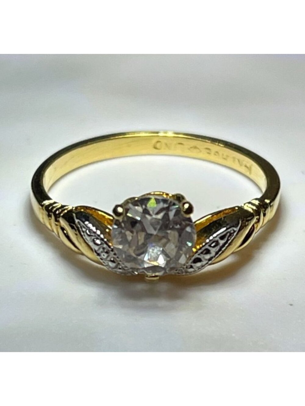 Vintage 14K HGE Lind Solitaire Ring